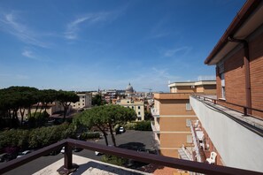View from property - Hotel Casa Tra Noi (Rome)