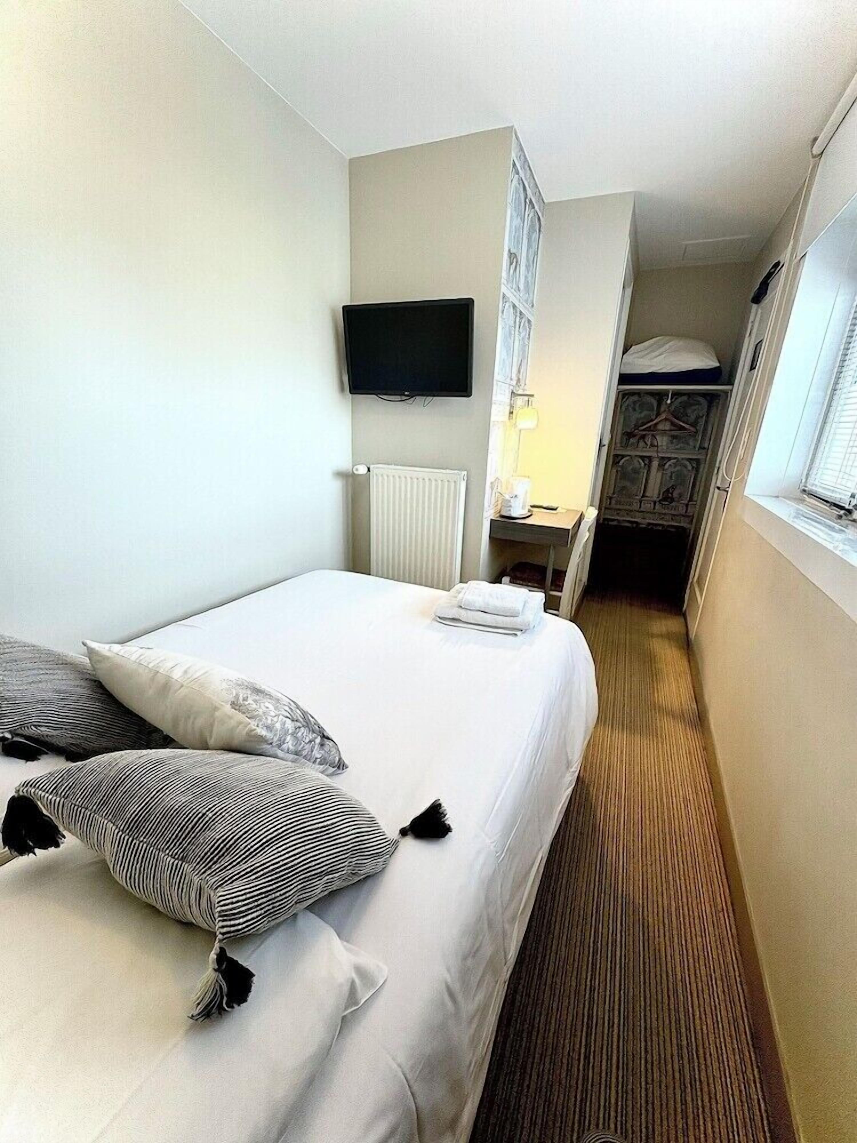 Desk, blackout curtains, iron/ironing board, free WiFi