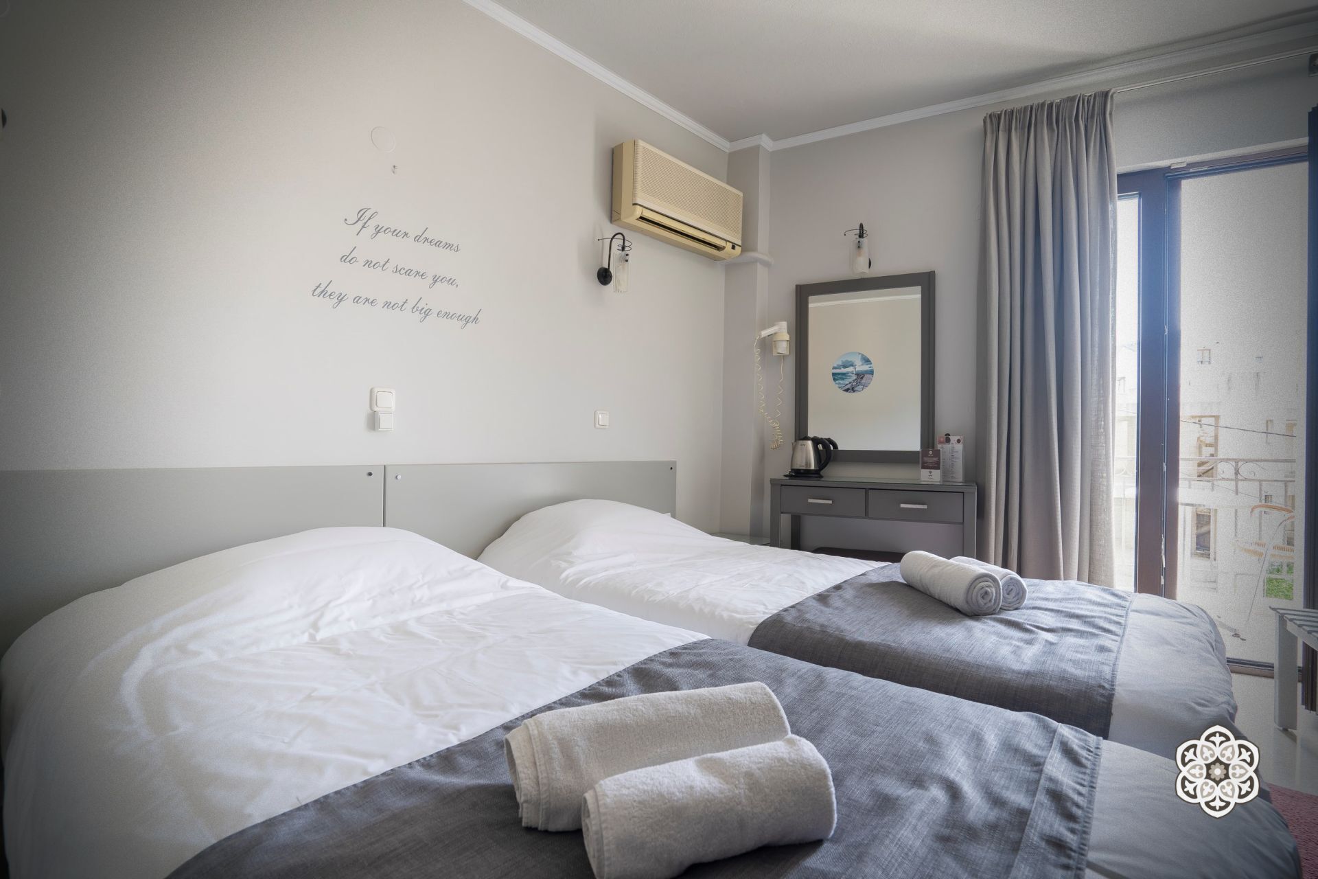 Triple Room | Premium bedding, blackout drapes, soundproofing, iron/ironing board