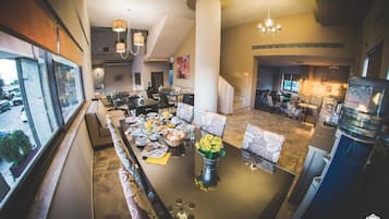 Daily buffet breakfast (EUR 6 per person)
