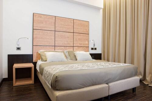 Biancheria da letto di alta qualità, minibar, una cassaforte in camera