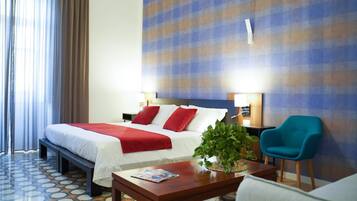 Camera tripla, edificio separato | 1 camera, biancheria da letto di alta qualità, minibar