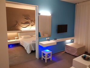 Deluxe-Apartment, 1 Schlafzimmer | Bettwäsche aus ägyptischer Baumwolle, hochwertige Bettwaren, Zimmersafe