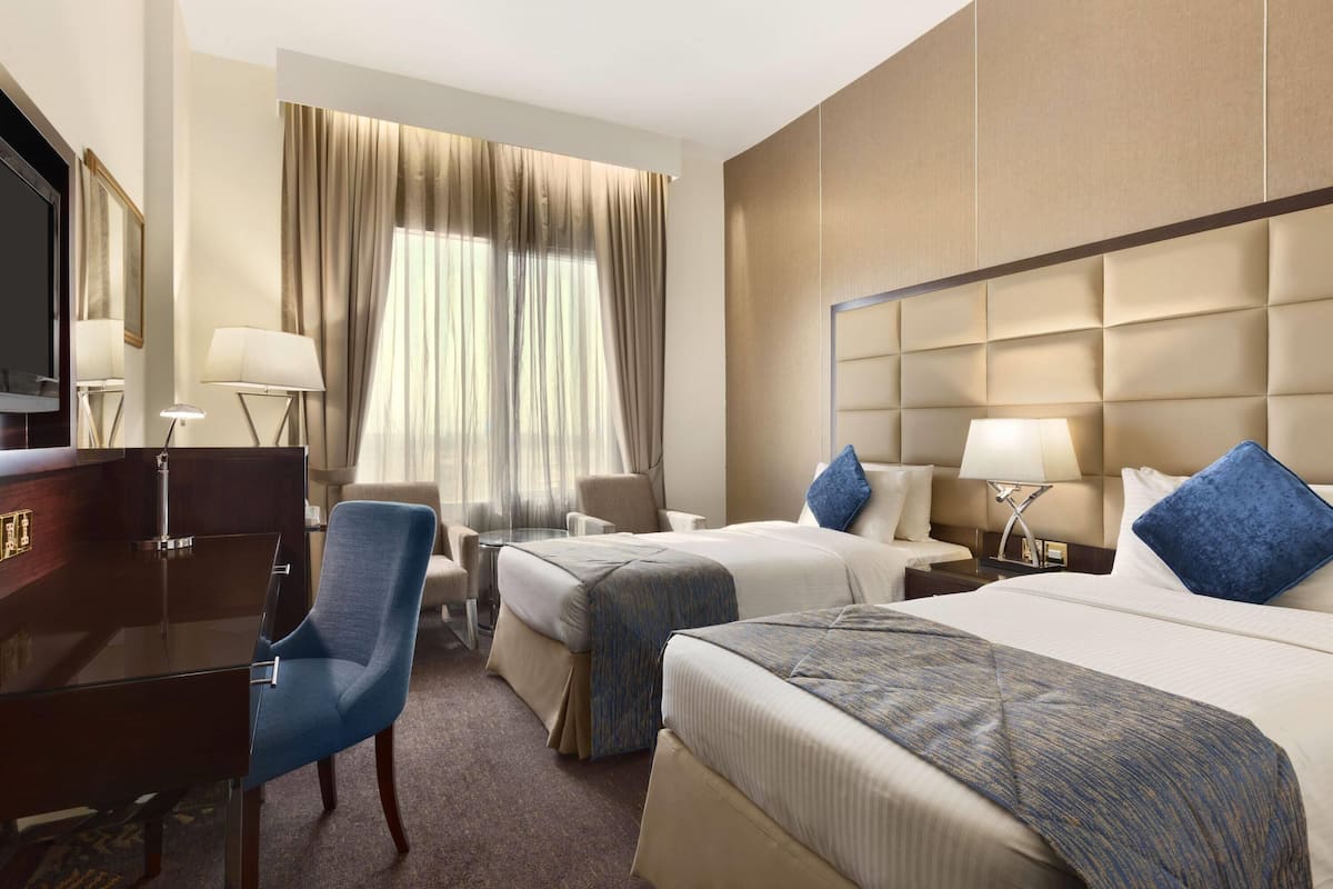 1 bedroom, minibar, in-room safe, desk