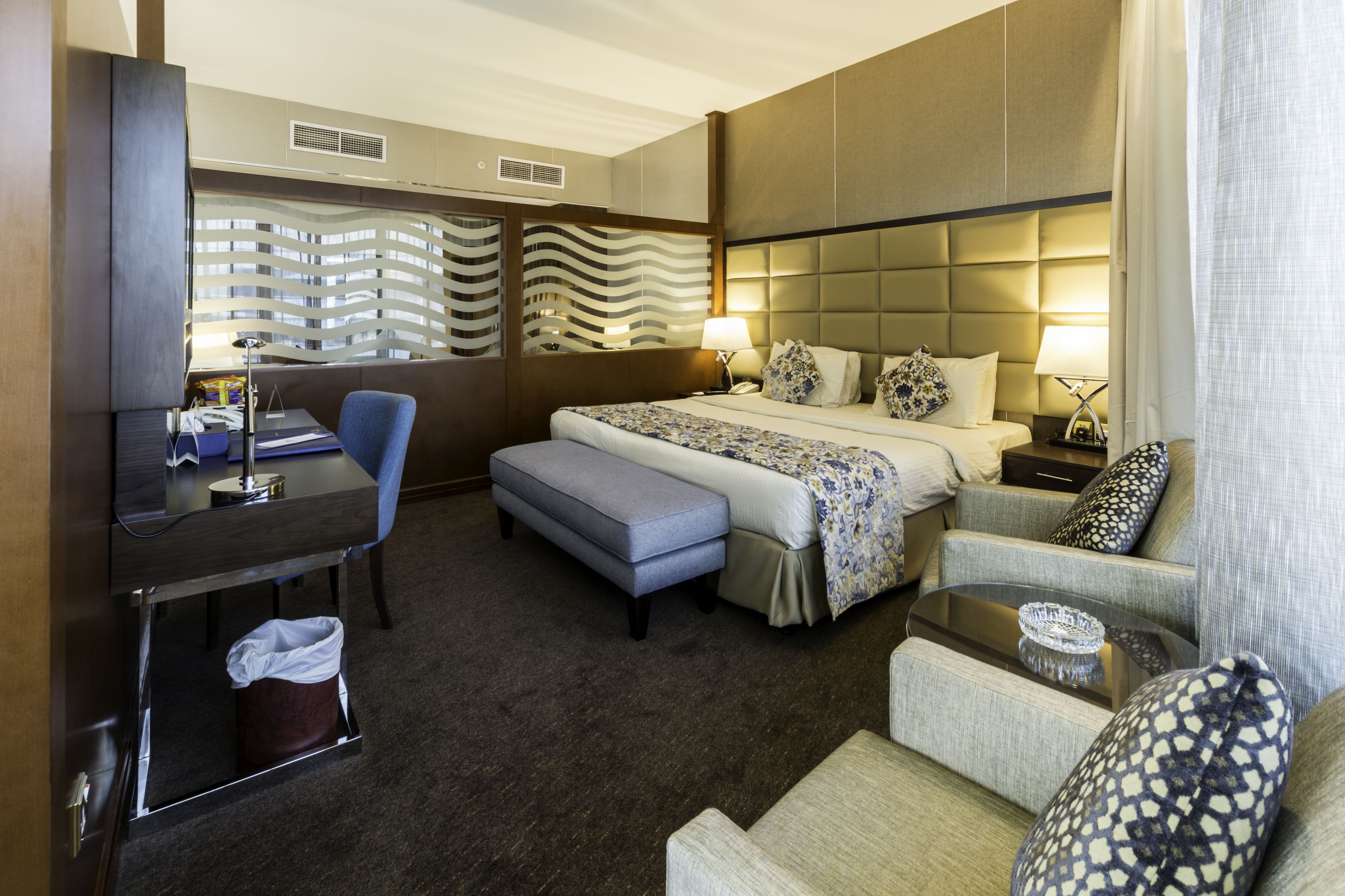 Photo - Hotel Howard Johnson by Wyndham Bur Dubai