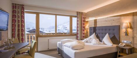 1 Schlafzimmer, Zimmersafe, Schreibtisch, schallisolierte Zimmer