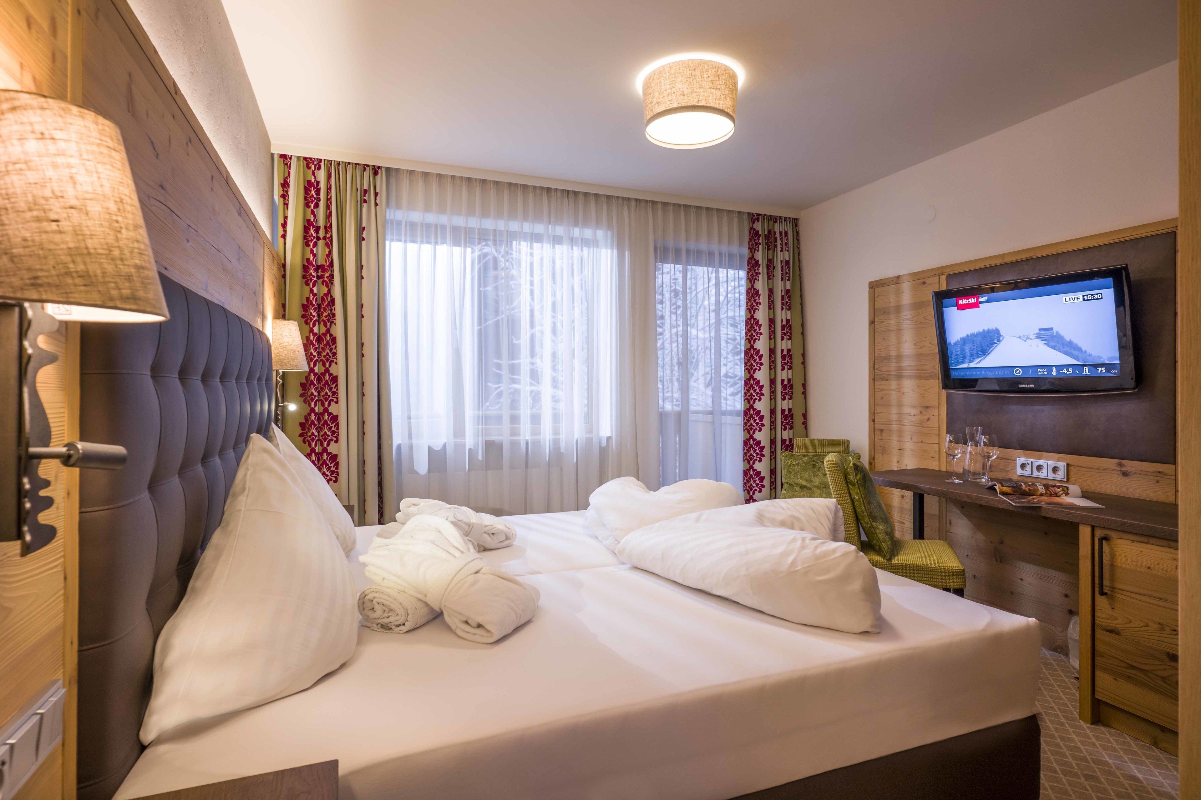 in-room safe, desk, soundproofing, cots/infant beds