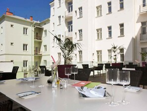 Café da manhã, almoço e jantar