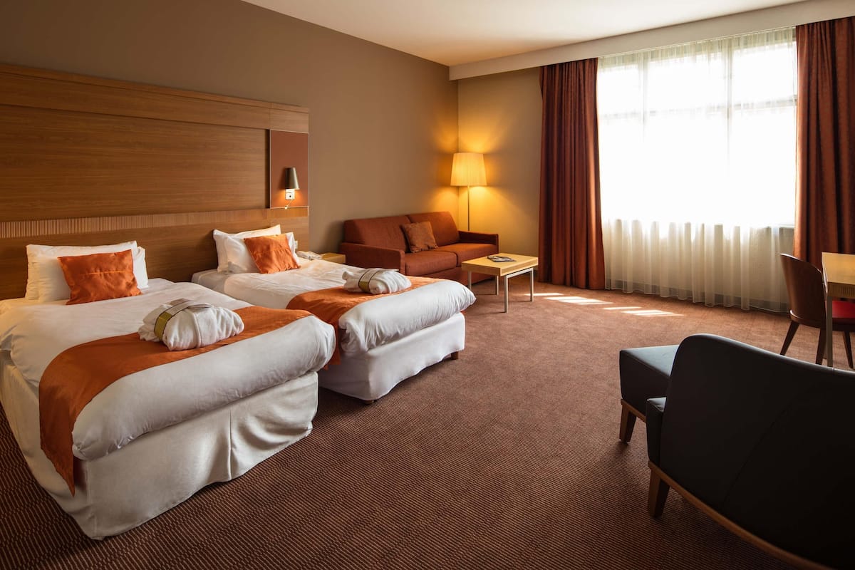 Privilege, Superior Room, Multiple Beds | Hypo-allergenic bedding, in-room safe, desk, laptop workspace