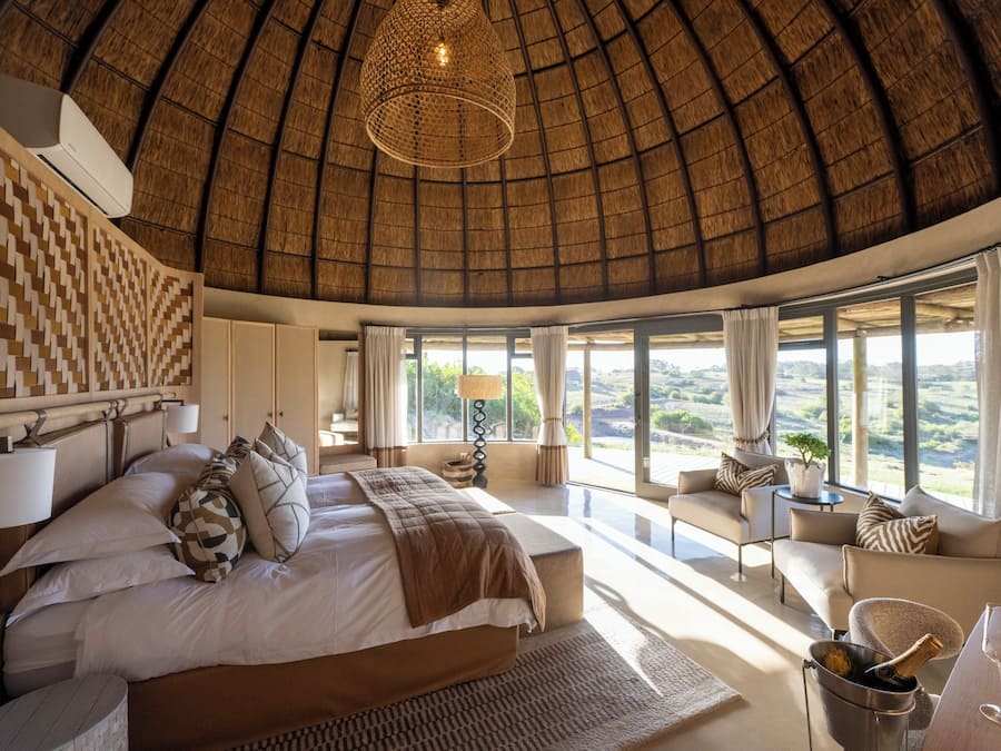 Kwena Lodge Suite | Premium bedding, down comforters, minibar, in-room safe