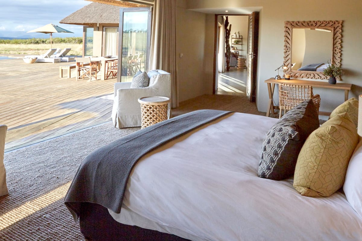 Luxury Villa (Ulubisi) | 3 bedrooms, premium bedding, down comforters, minibar