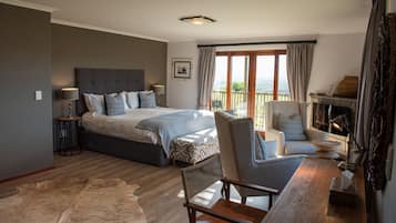 Hochwertige Bettwaren, Daunenbettdecken, Minibar, Zimmersafe