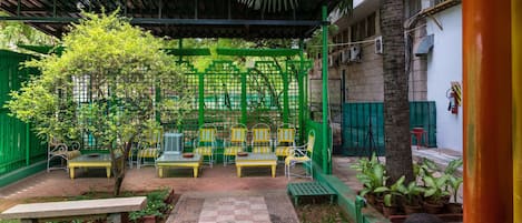 Children's play area - outdoor