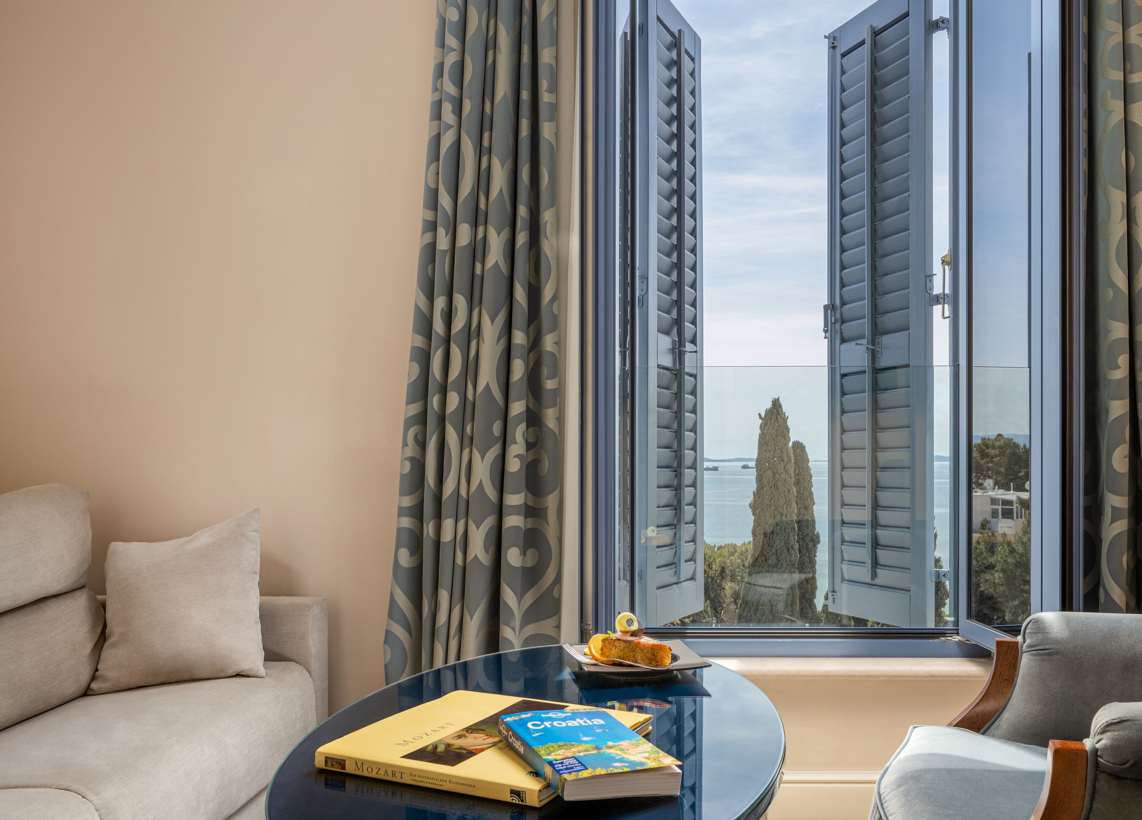 deluxe room, sea view | view from room