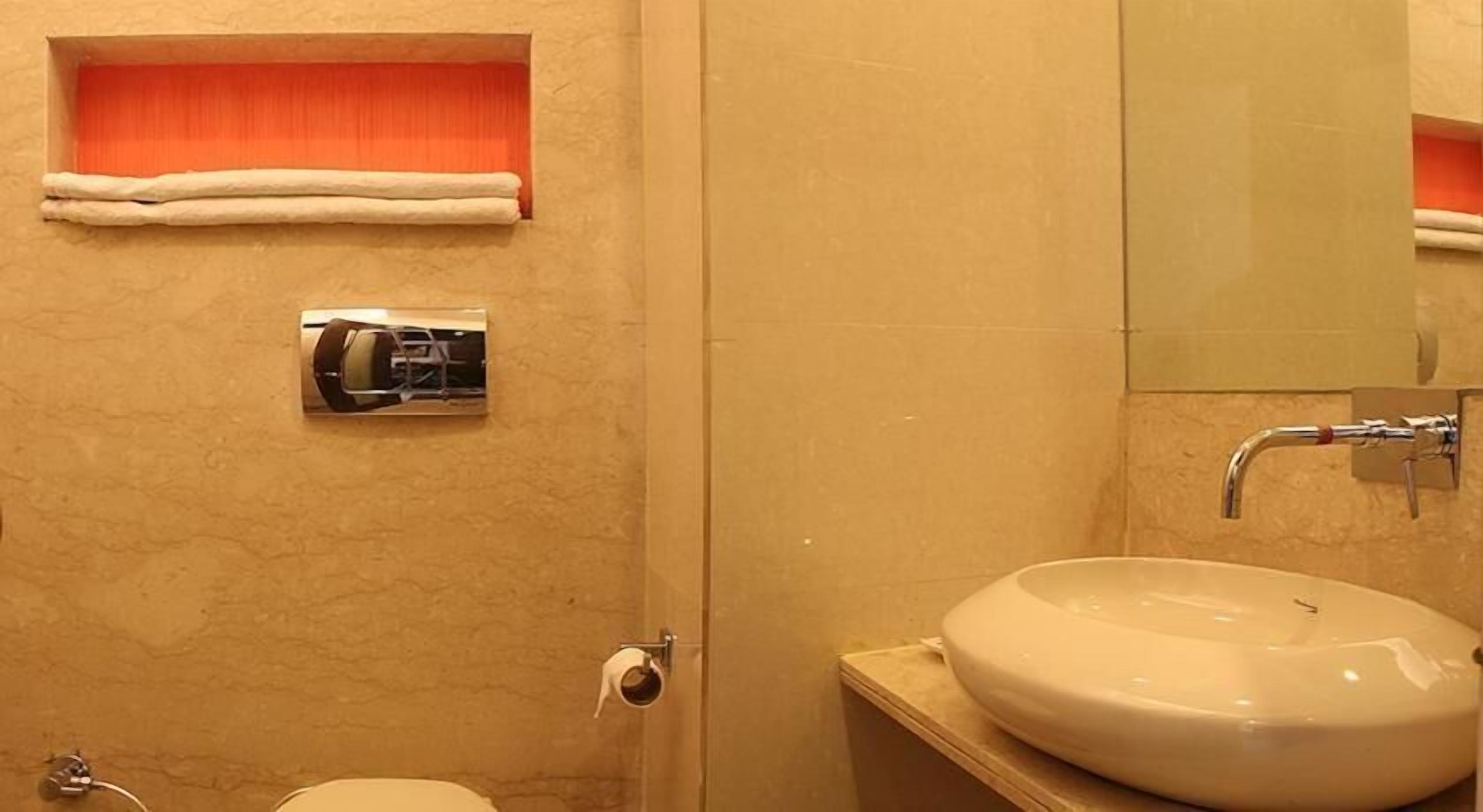 Foto - Hotel Livasa Inn Near BLK Hospital