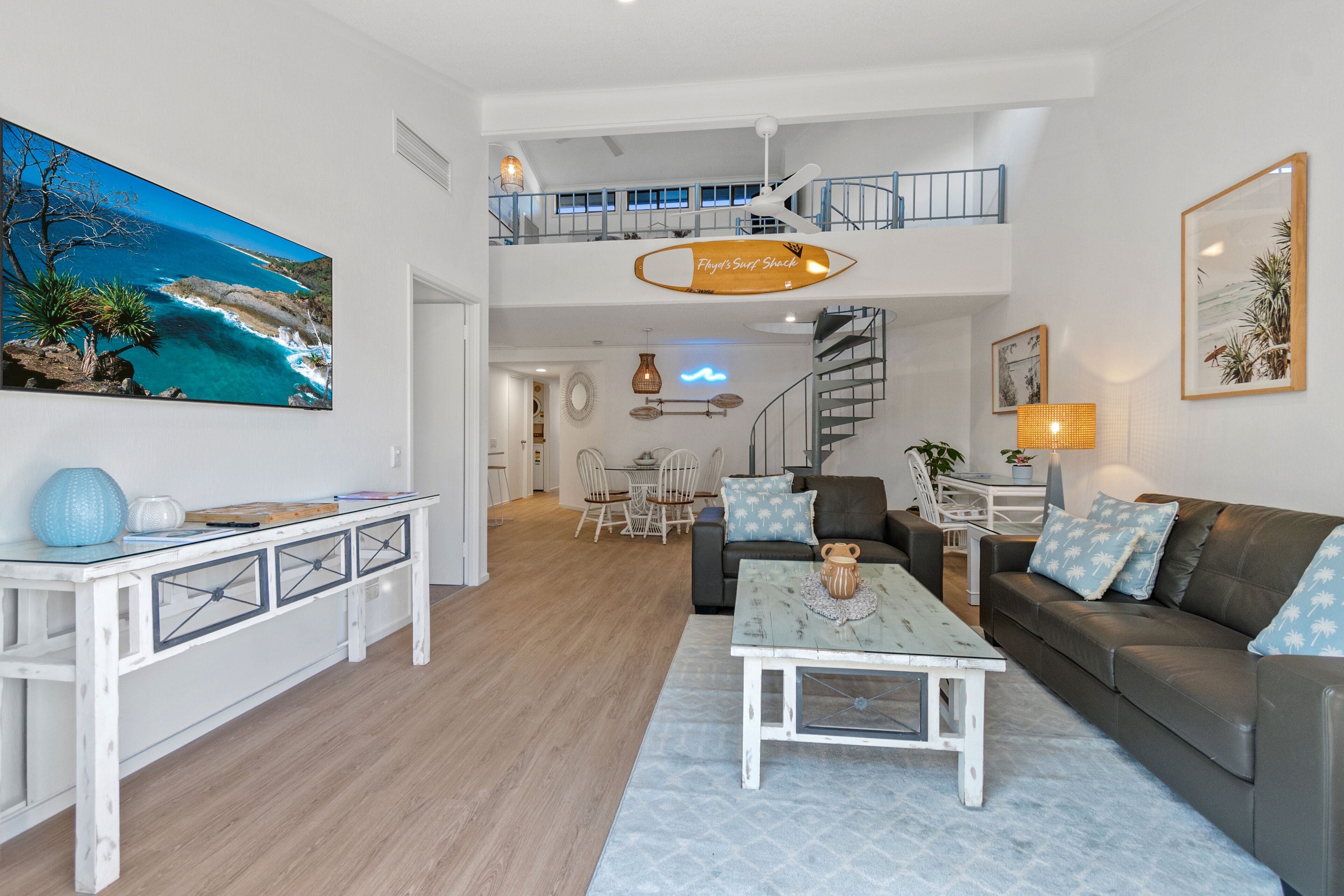 Appartamento, 2 camere da letto | Con stile personalizzato, con arredamento individuale, una scrivania