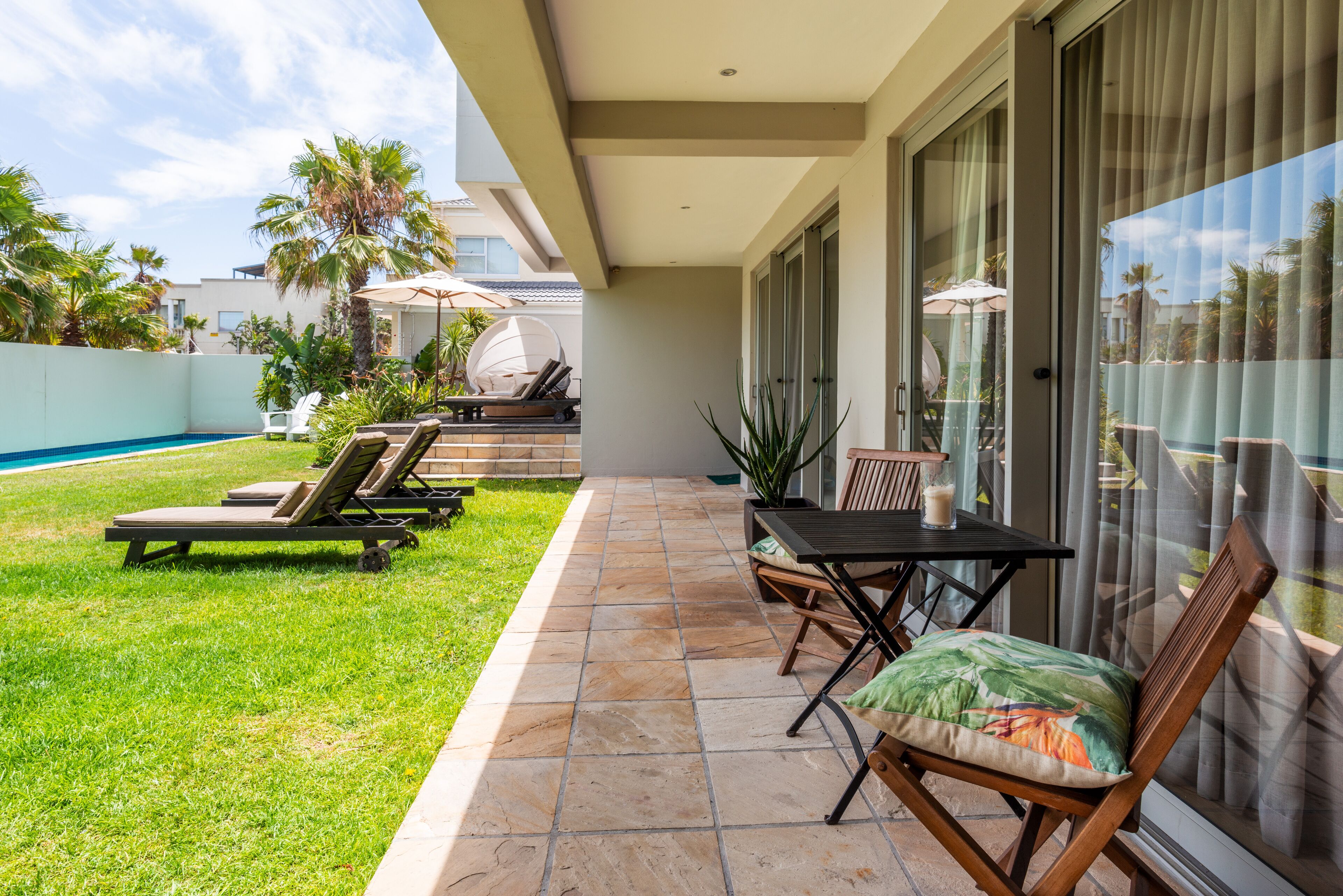 Standard Apartment, Pool View (da Pool) | Garden view