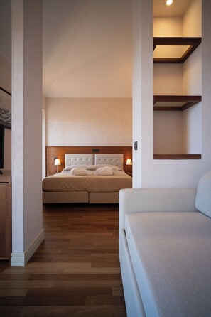 Junior Suite | Premium bedding, down comforters, minibar, in-room safe
