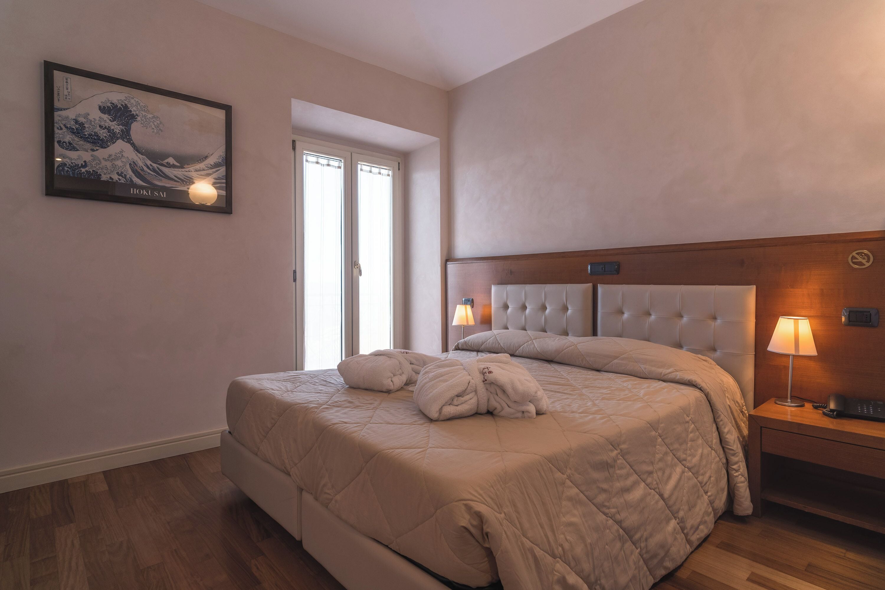 junior suite | premium bedding, down duvets, minibar, in-room safe