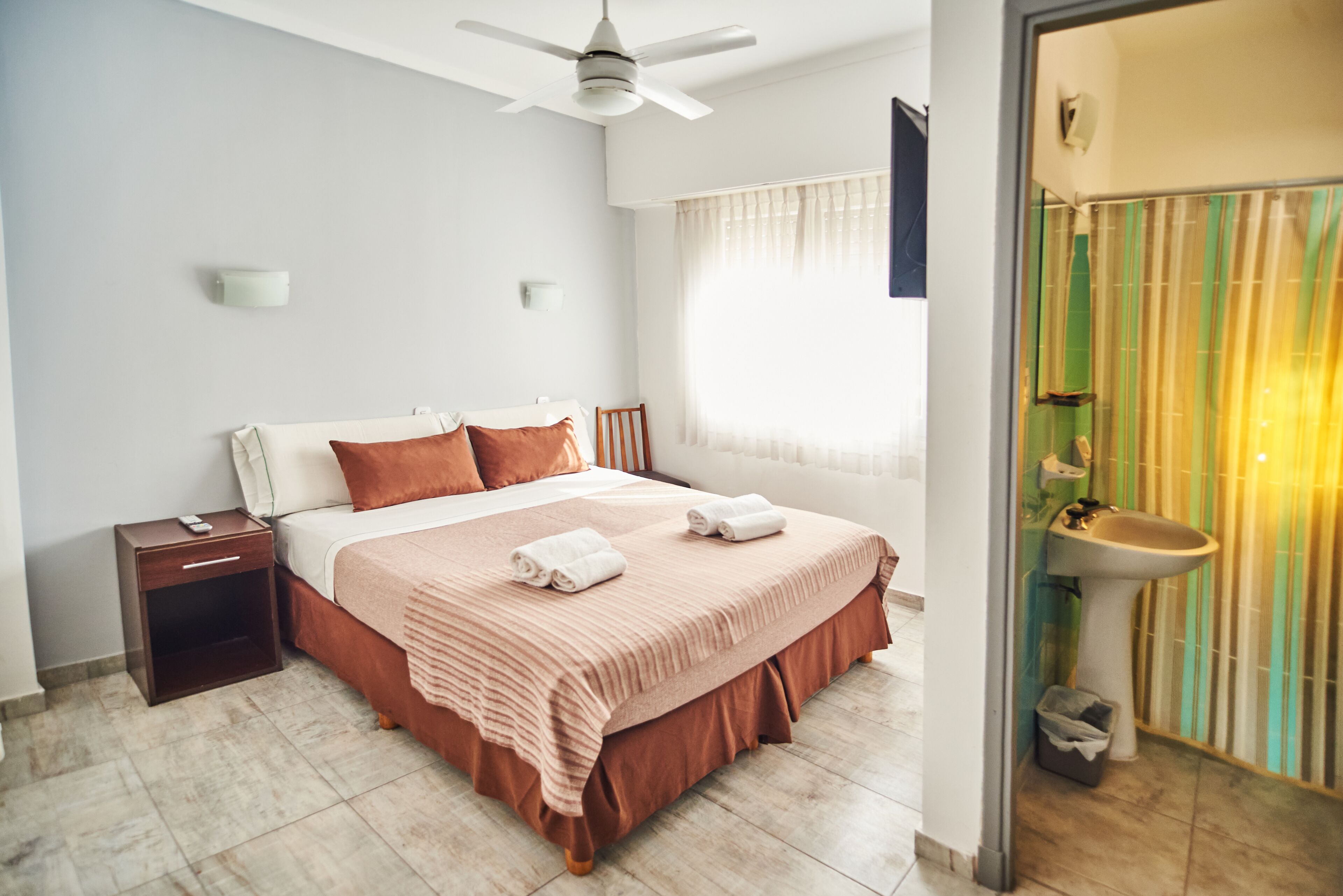 Double Room | Internet, bed sheets