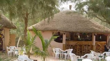 Poolside bar