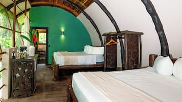 Tree House, 2 Queen Beds, Mountain View