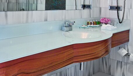 Biz Cevahir Hotel Sultanahmet - Image 39
