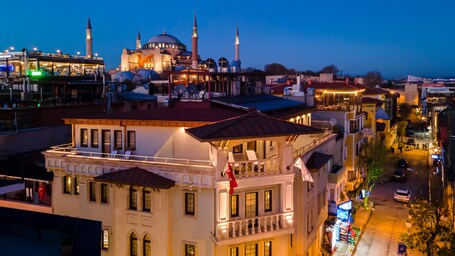 Biz Cevahir Hotel Sultanahmet - Image 2