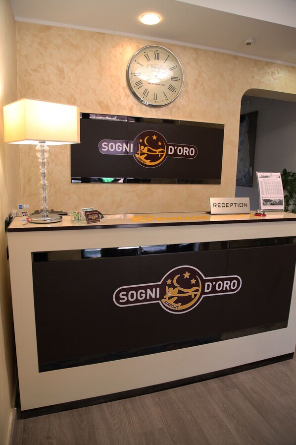 Reception - Hotel Sogni D'Oro Airport (Lamezia Terme)