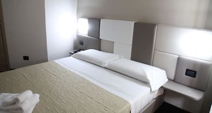 Hotel Sogni D'Oro Airport