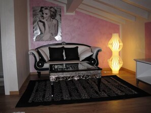 Premium bedding, minibar, in-room safe, desk - La Grotta Hotel (Verona)