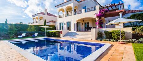 Majoituspaikan julkisivu