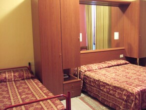 Minibar, caixa forta a l'habitació, bressols gratuïts i roba de llit 