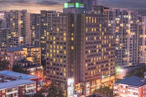 Exterior - Holiday Inn Express Dongzhimen by IHG (Beijing)