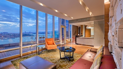 Hotel Indigo Xiamen Harbour by IHG
