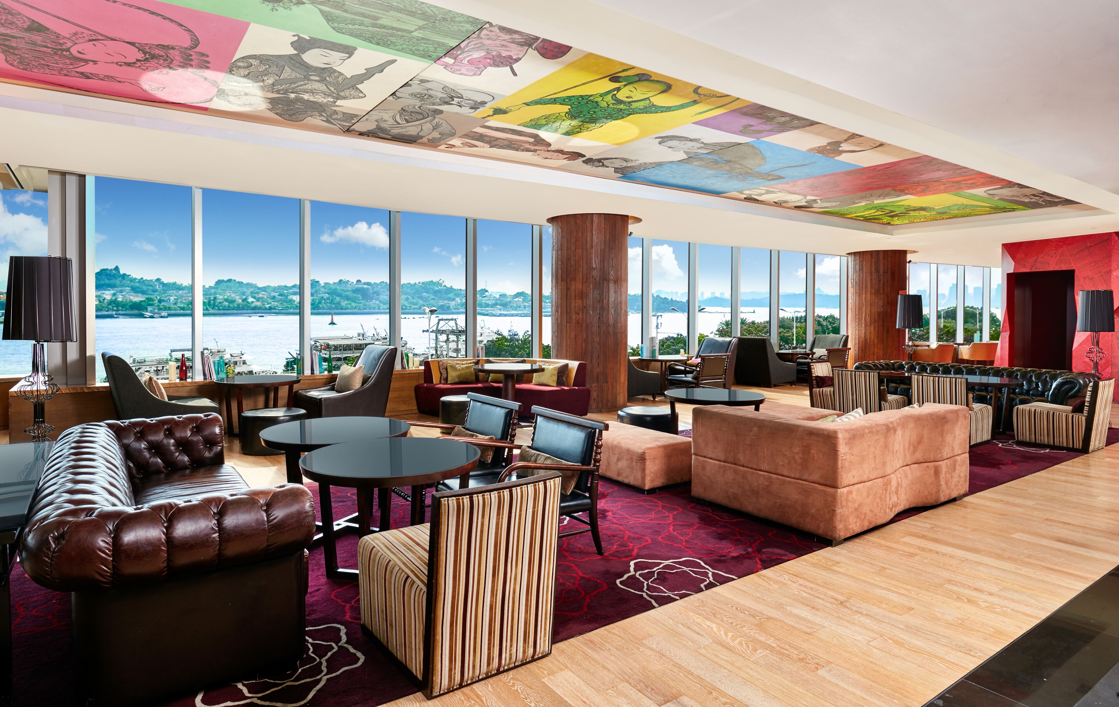 breakfast, lunch and dinner served