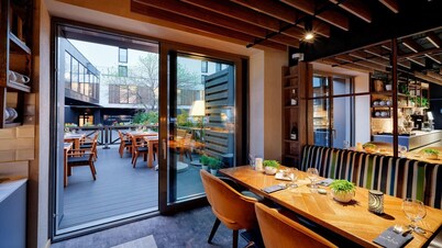 热舒夫中心民宿酒店