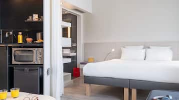 Suite Supérieure, plusieurs lits | Literie de qualité supérieure, couette en duvet d'oie, minibar