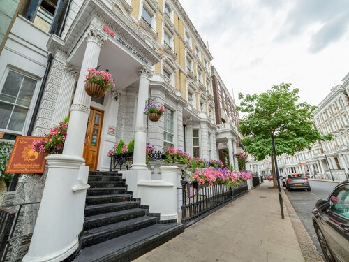 1 Lexham Gardens Hotel