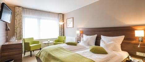 Minibar, desk, blackout curtains, free WiFi