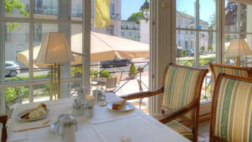 2 Restaurants, internationale Küche