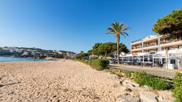 Façana frontal de l'allotjament