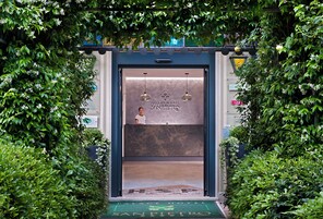 Entrada al alojamiento