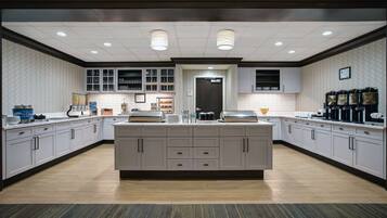 Desayuno buffet incluido todos los días