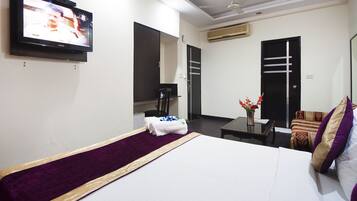 Deluxe Double or Twin Room | View from room