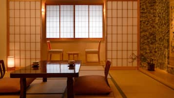 In-room safe, individually decorated, free WiFi, bed sheets