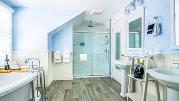 Waves Penthouse | Bathroom | Designer toiletries, hair dryer, towels, soap