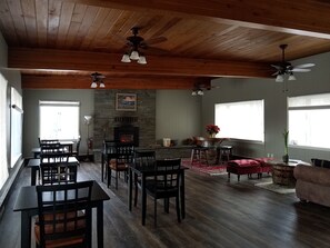 Desayuno completo incluido todos los días