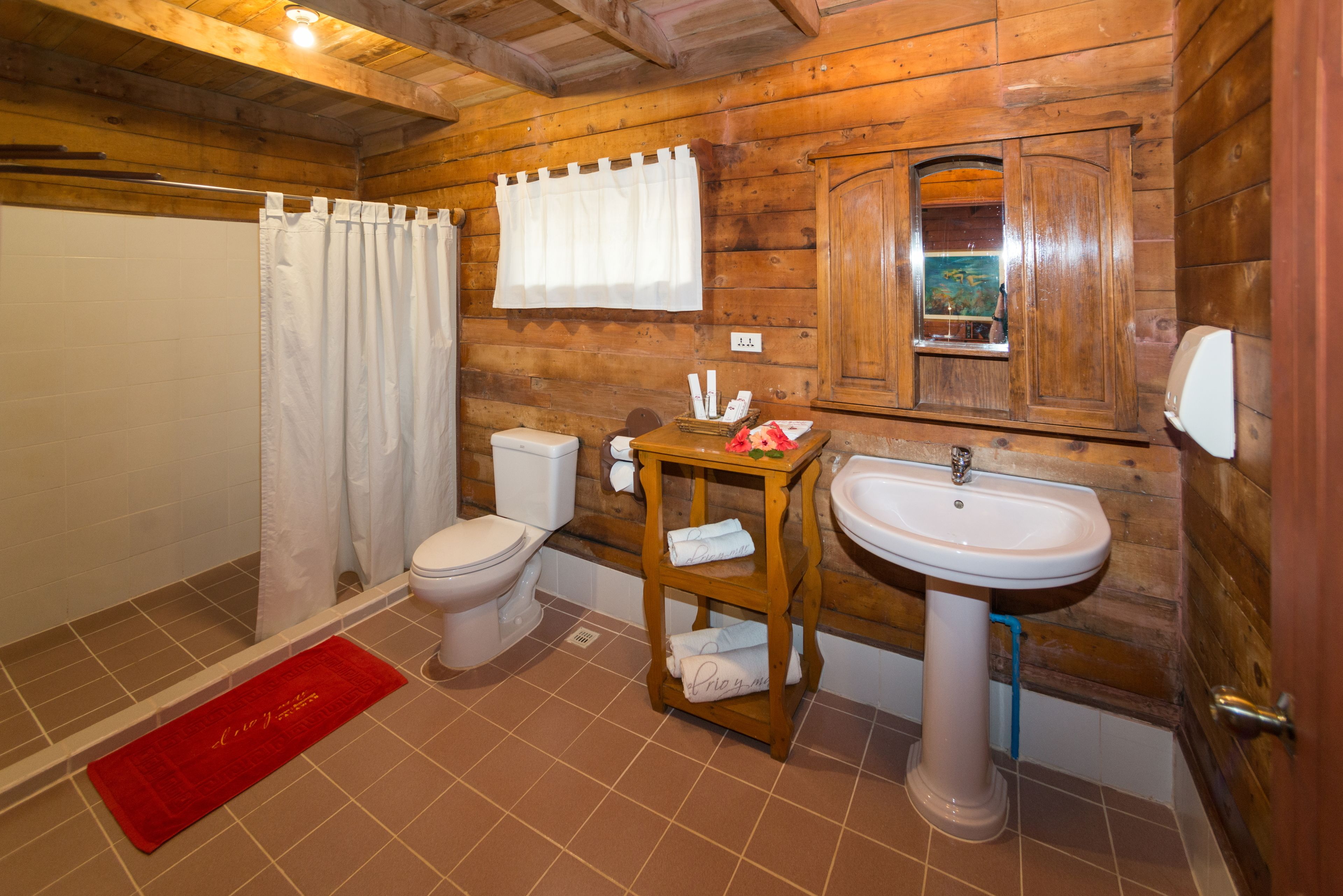 premier cedar cabana | bathroom | shower, rainfall showerhead, free toiletries, hair dryer