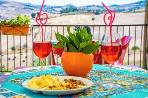 Bar (on property) - Casale Villa Raino (Gangi)